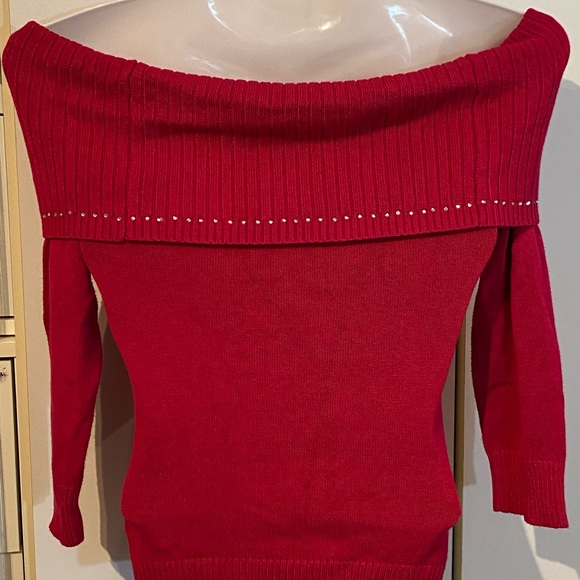 Seduction Fuchsia Off Shoulder Ribbed Sweater Size XS - Picture 3 of 15